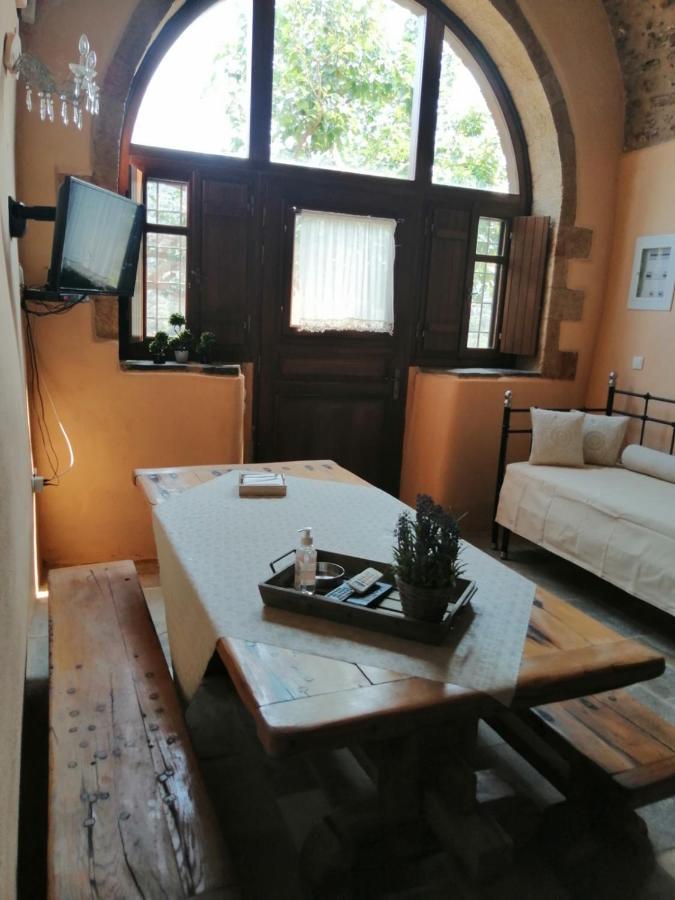 Guesthousekamara Monemvasia Luaran gambar
