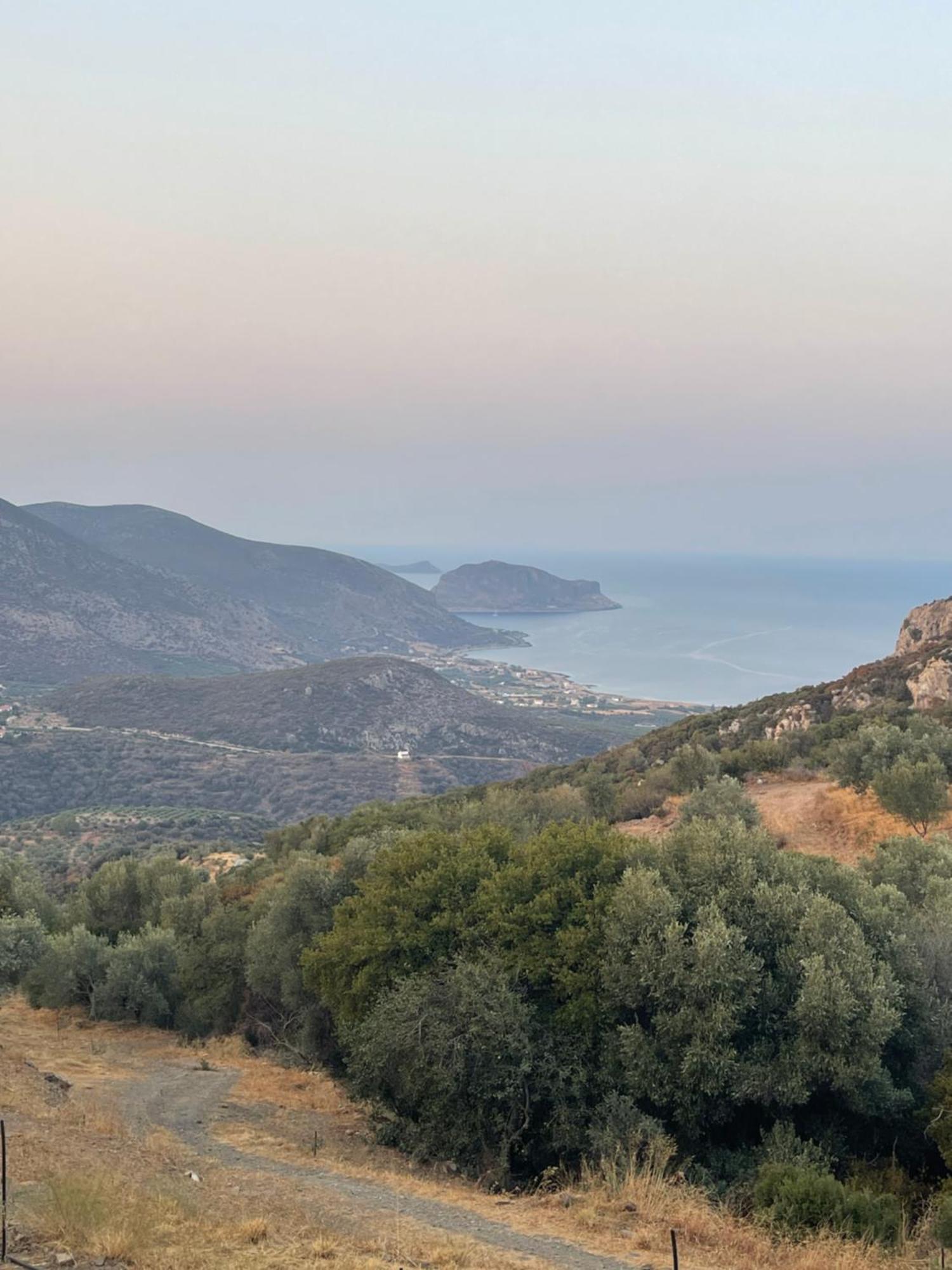 Guesthousekamara Monemvasia Luaran gambar